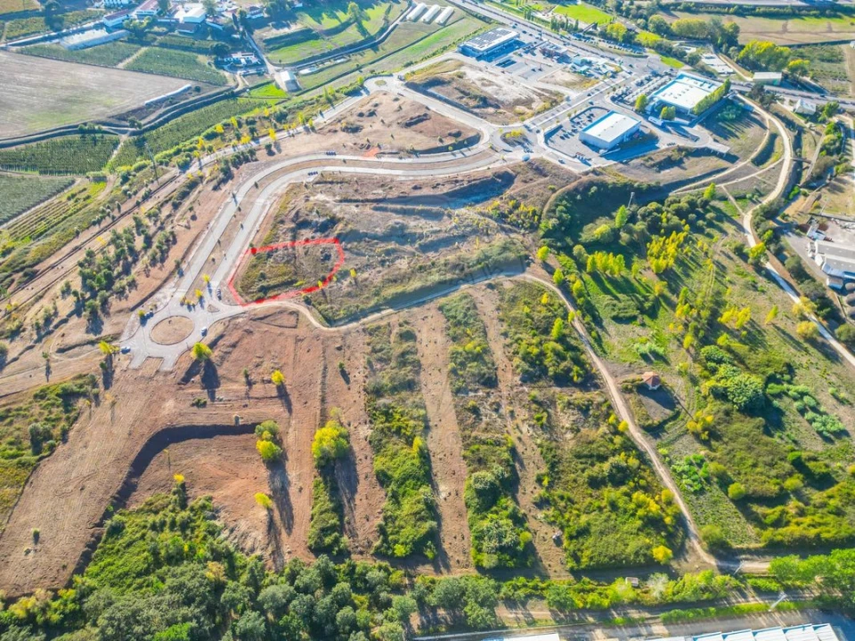 Terreno para Venda em Evora de Alcobaça Foto 4
