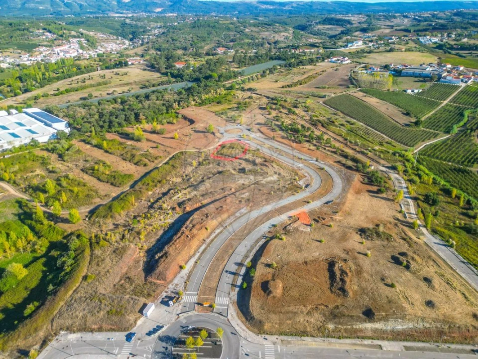 Terreno para Venda em Evora de Alcobaça Foto 5
