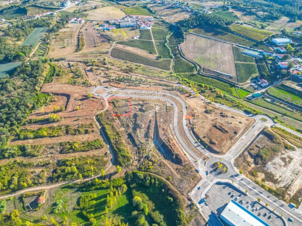 Terreno para Venda em Evora de Alcobaça Foto 16
