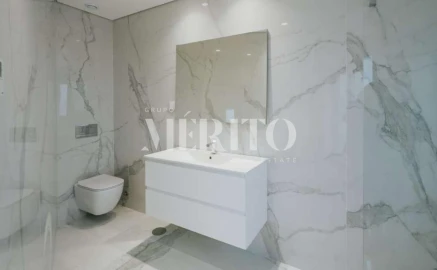 Apartamento T3 para Venda em Póvoa de Varzim, Beiriz e Argivai