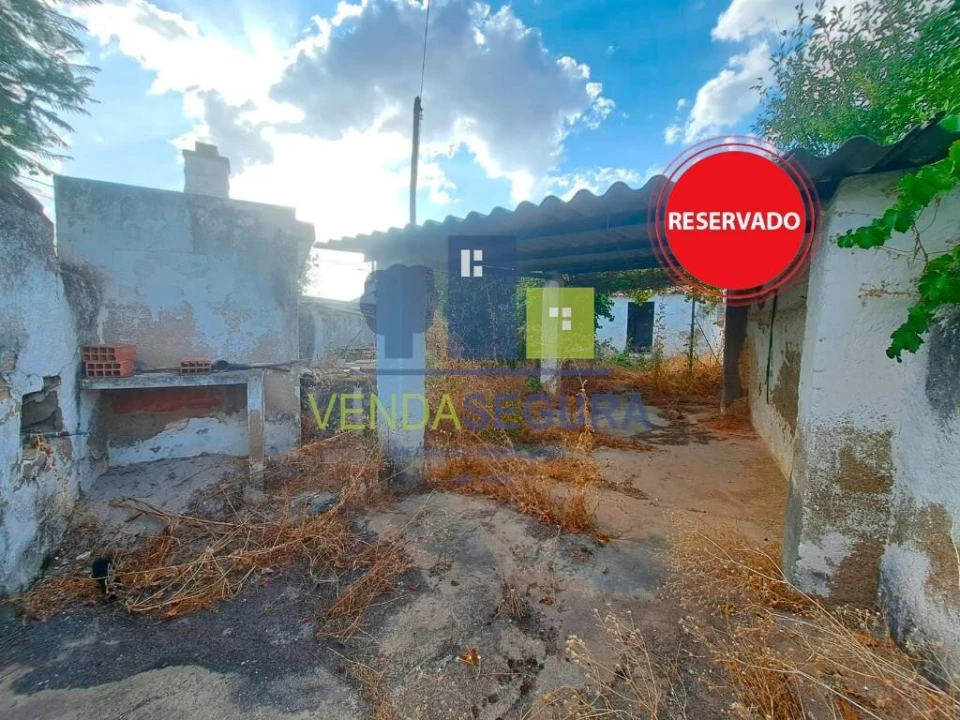 Moradia T2 para Venda em Pias Foto 1