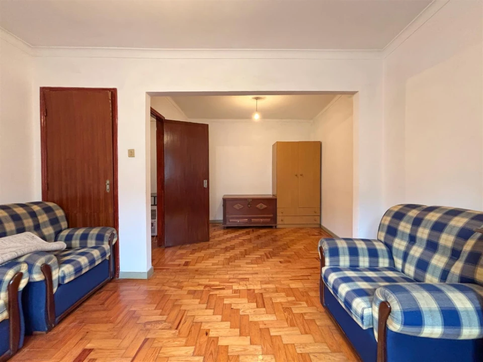 Moradia T1 para Venda em Ceira Foto 6