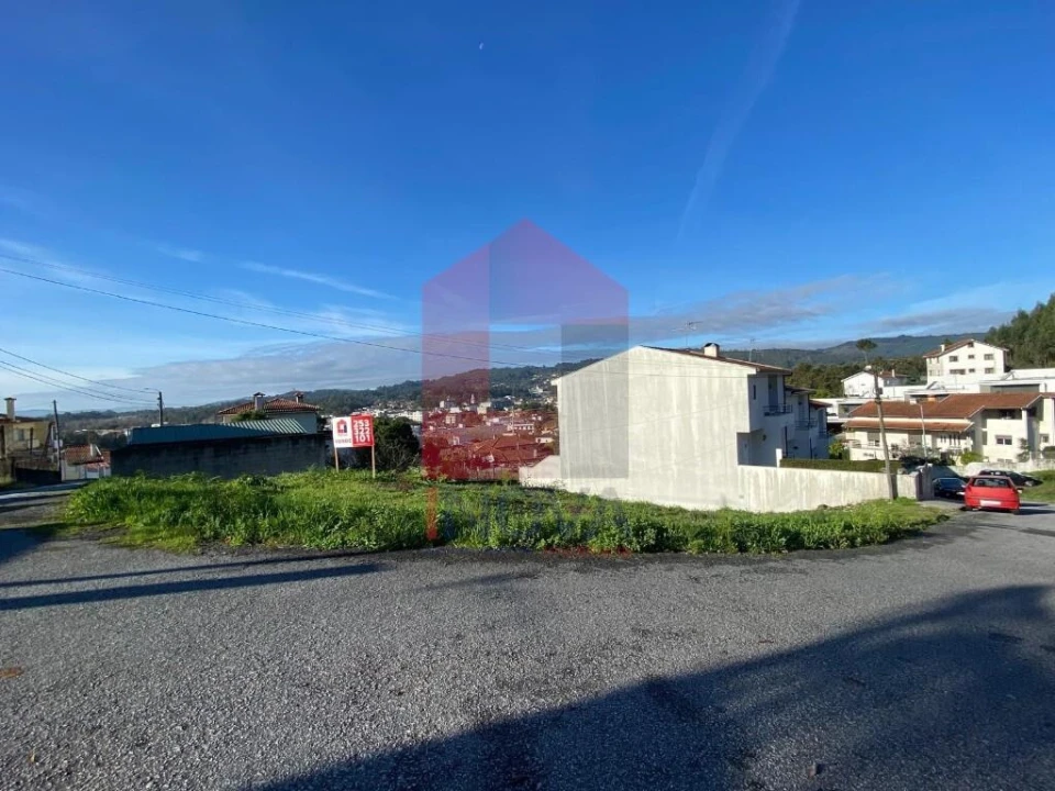 Terreno para Venda em Vila Verde e Barbudo Foto 18