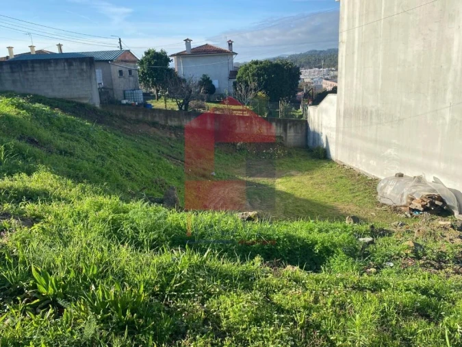 Terreno para Venda em Vila Verde e Barbudo Foto 9