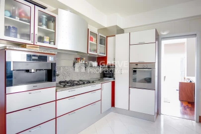 Moradia T3 para Venda em Quarteira