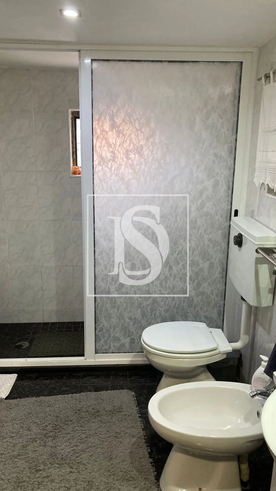 Moradia T4 para Venda em Macieira Foto 7