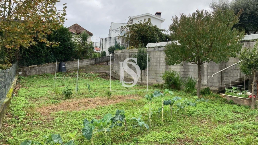 Moradia T4 para Venda em Macieira Foto 14