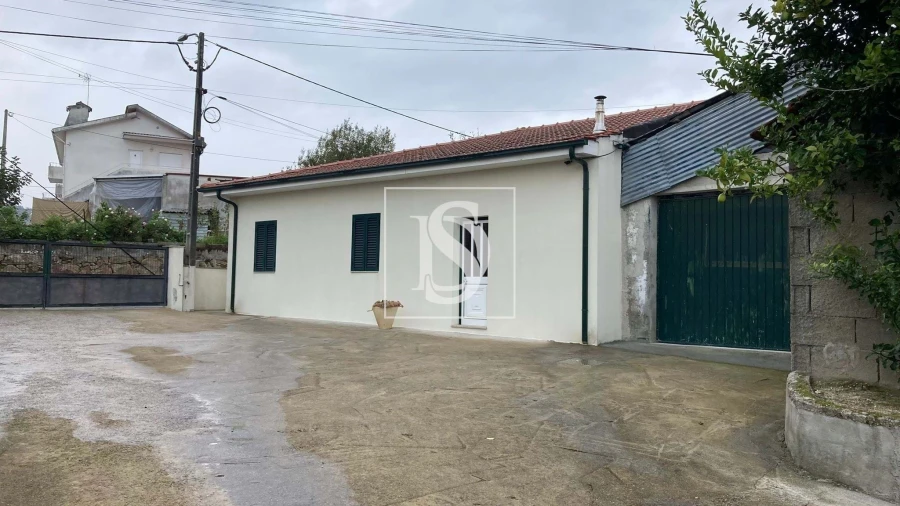 Moradia T4 para Venda em Macieira Foto 2