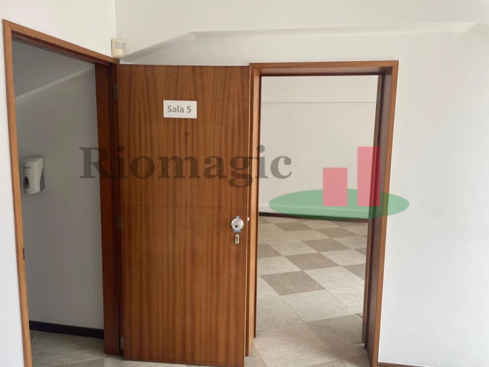 Escritório para Venda em Avenidas Novas Foto 14