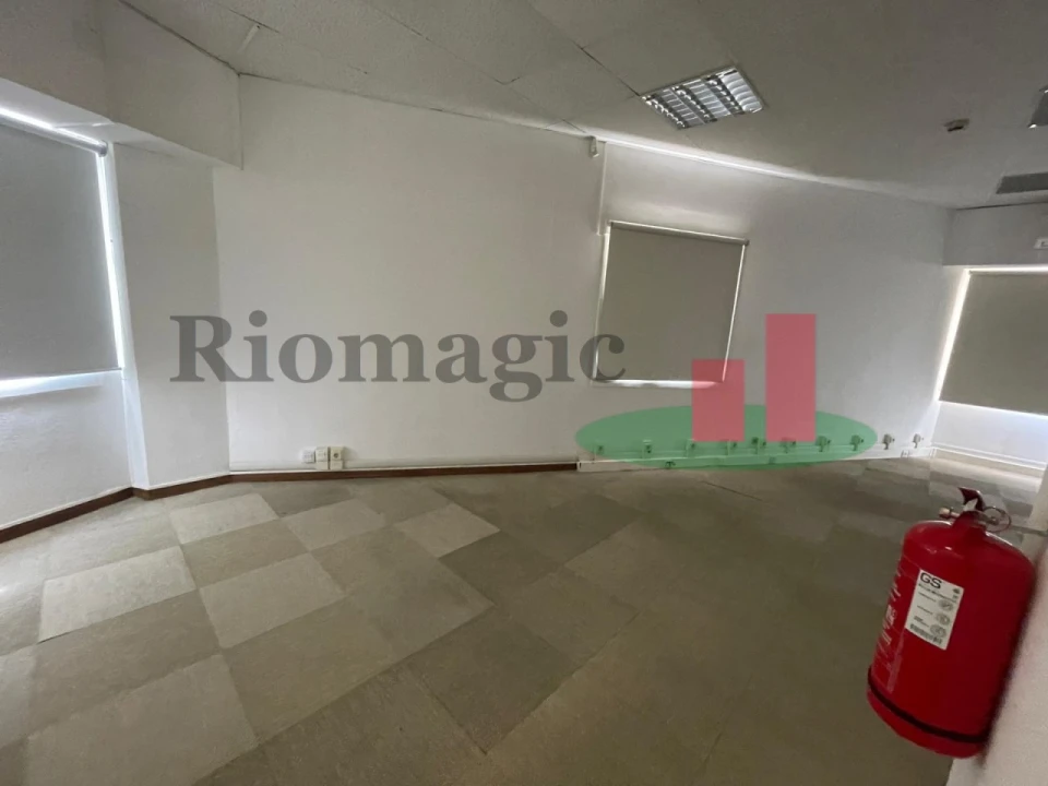 Escritório para Venda em Avenidas Novas Foto 26