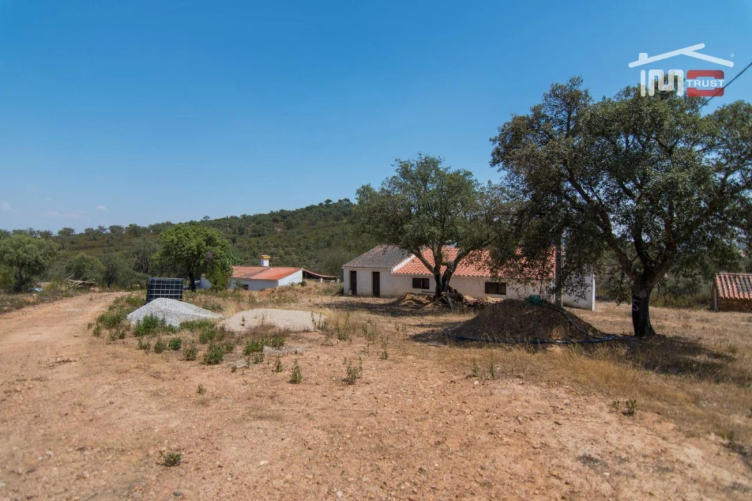 Quinta T0 para Venda em Esperança Foto 10
