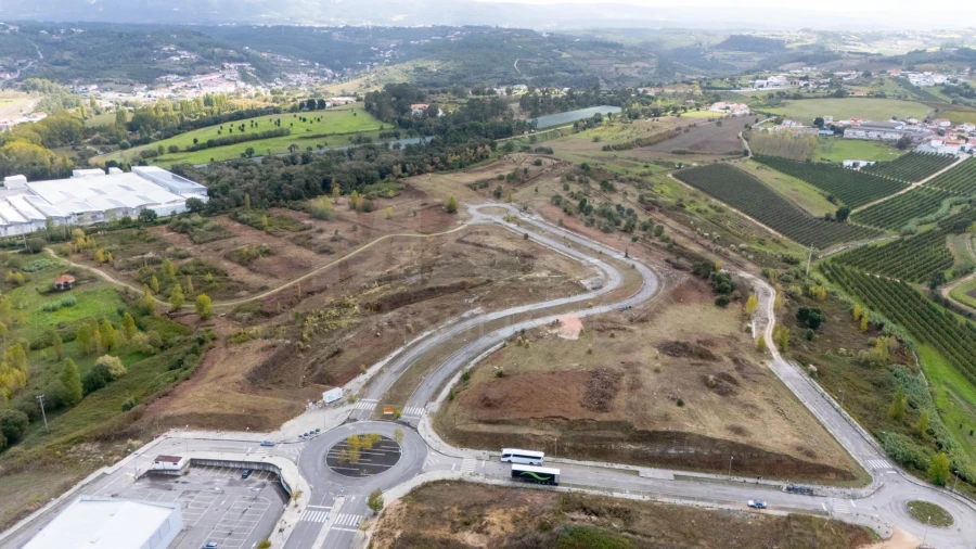Terreno para Venda em Evora de Alcobaça Foto 3