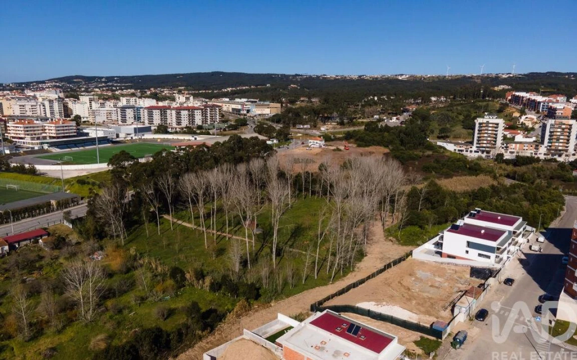 Moradia T4 para Venda em Tavarede Foto 26