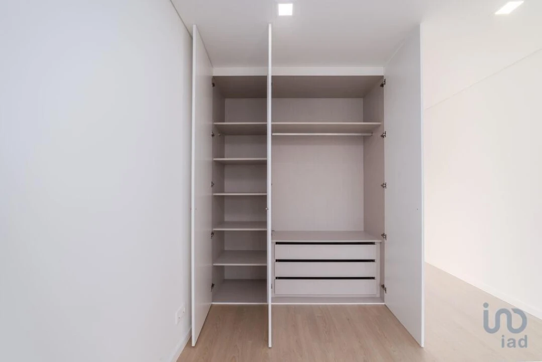 Moradia T4 para Venda em Tavarede Foto 13