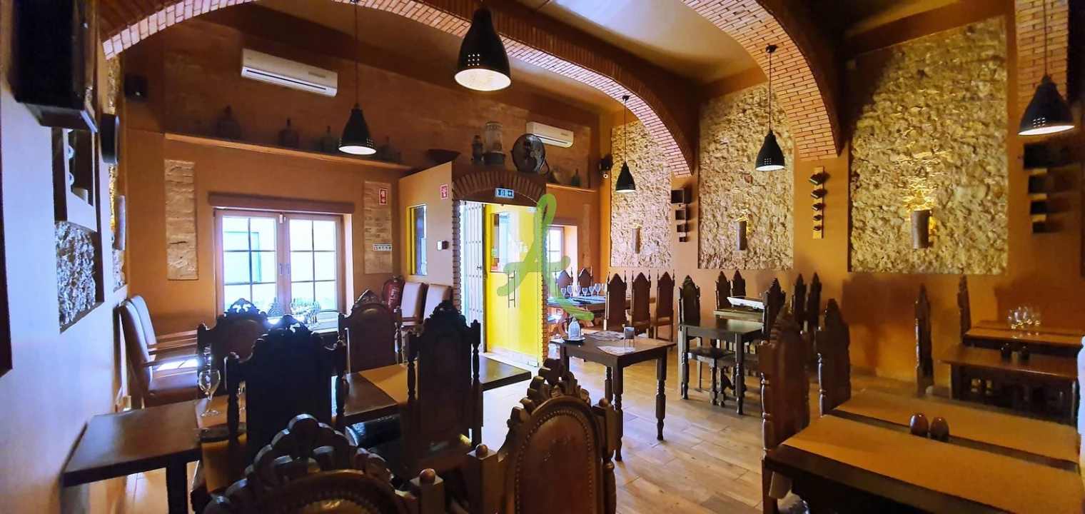 Negócio para Venda em Alvor Foto 3