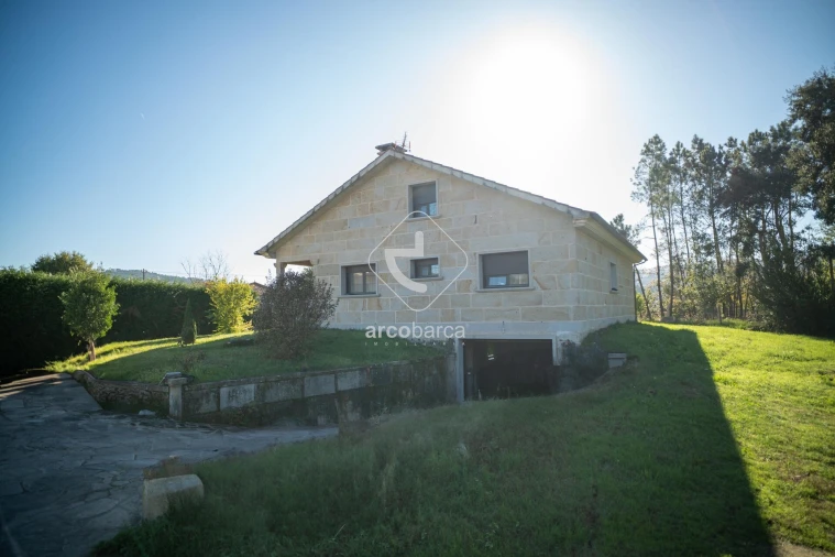 Moradia T3 para Venda em Fontoura Foto 11