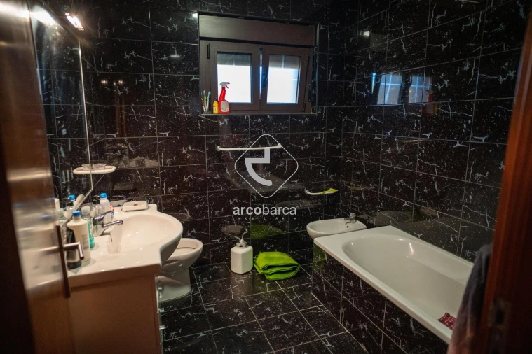 Moradia T3 para Venda em Fontoura Foto 17