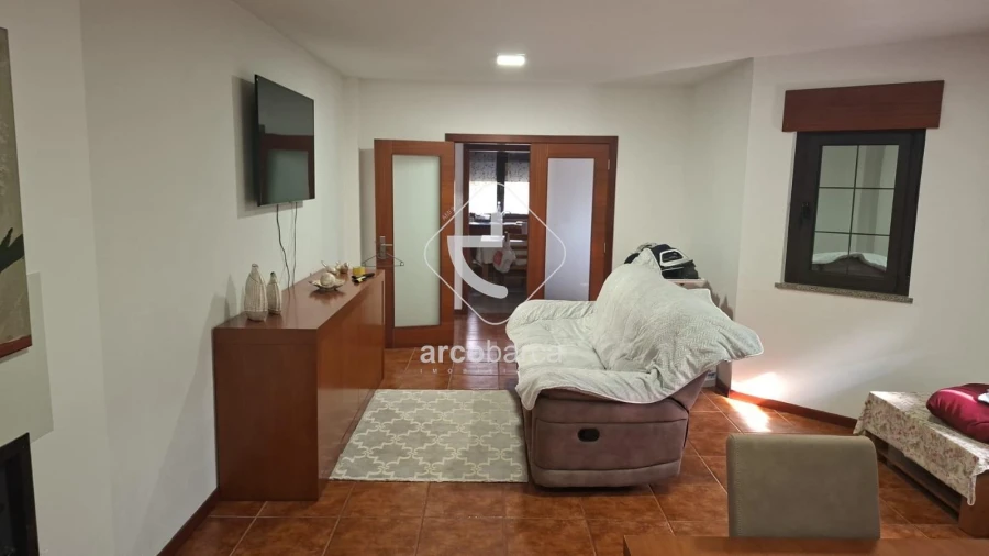 Moradia T3 para Venda em Fontoura Foto 2