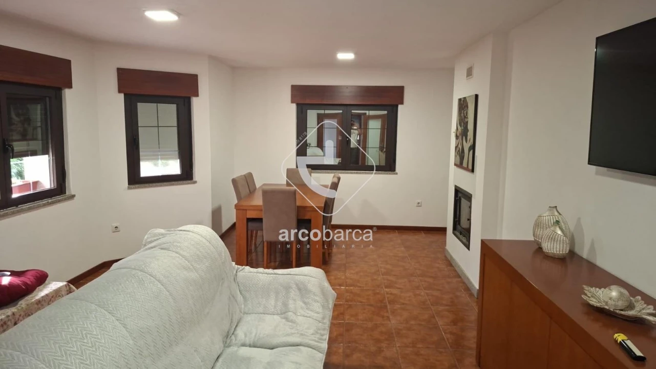 Moradia T3 para Venda em Fontoura Foto 3