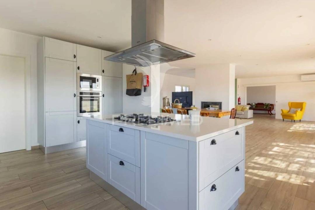 Moradia T5 para Venda em Ourique Foto 11