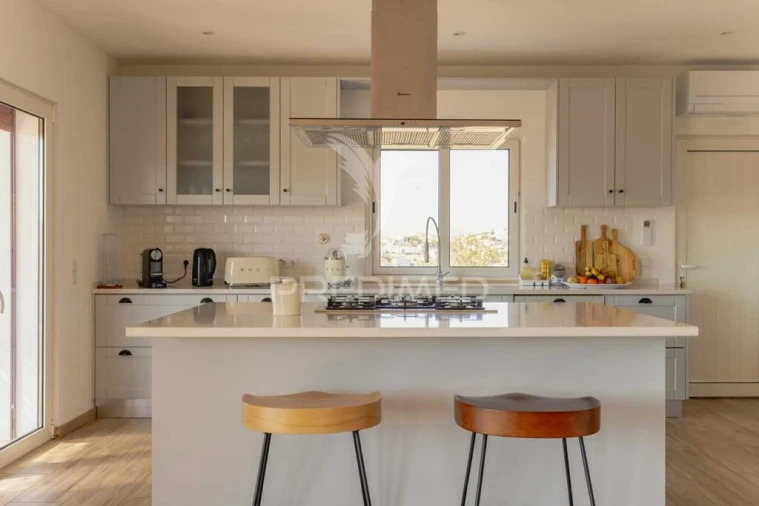 Moradia T5 para Venda em Ourique Foto 10