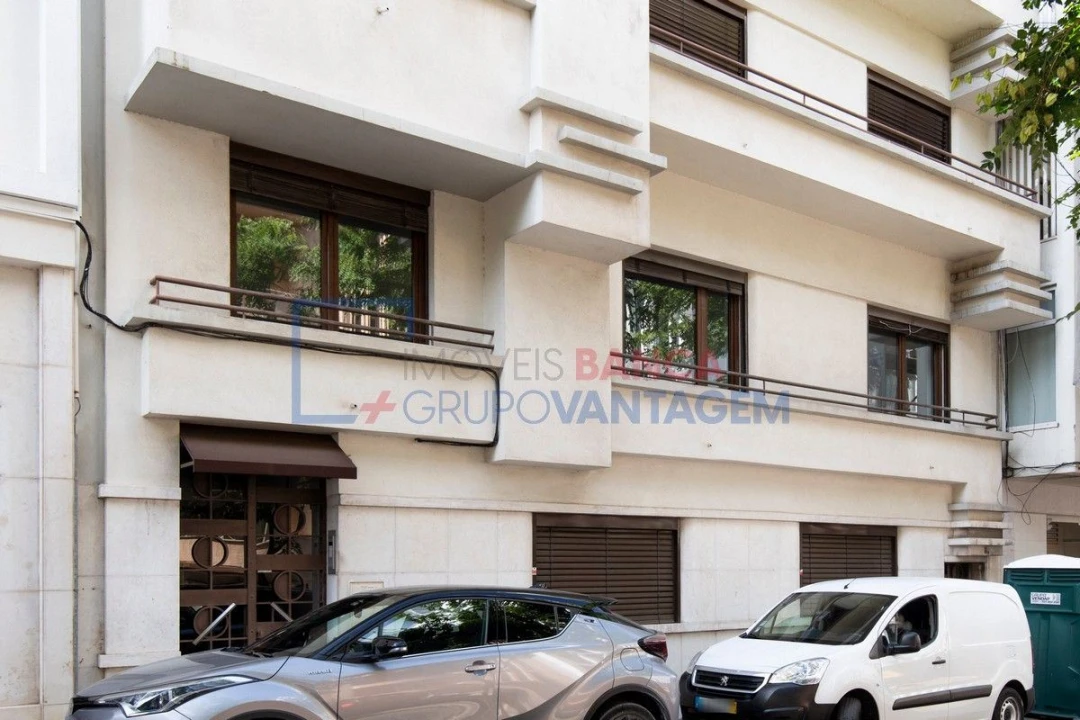 Apartamento T4 para Venda em Avenidas Novas Foto 24