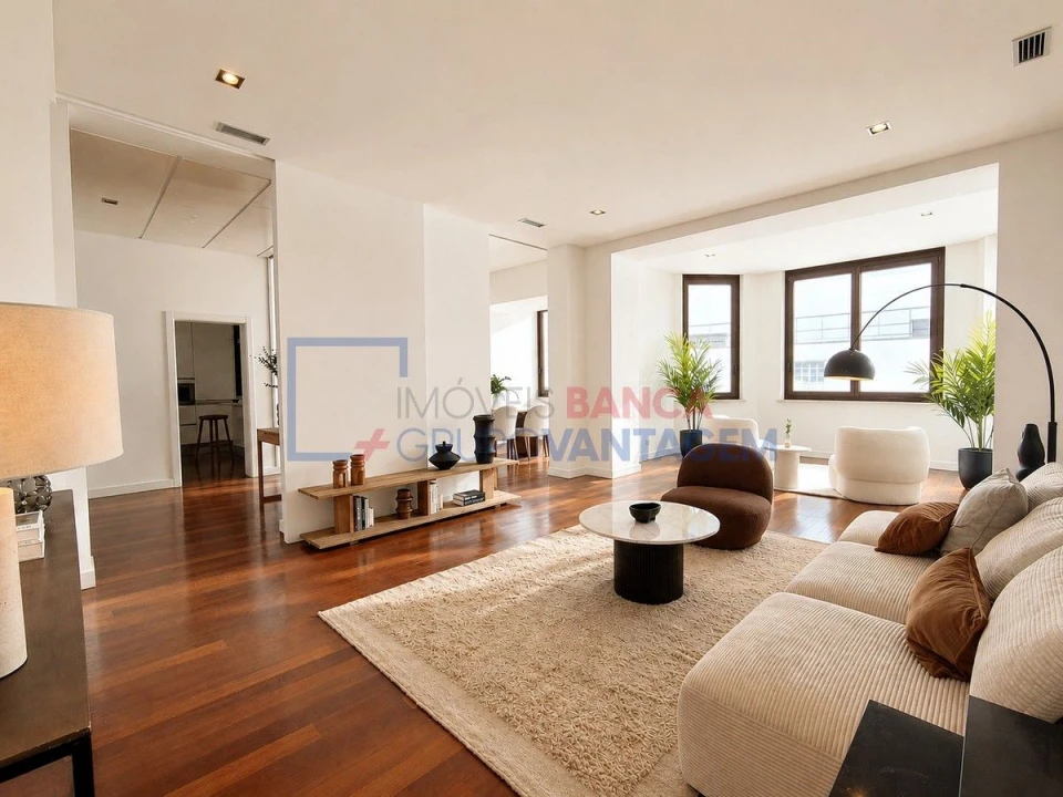 Apartamento T4 para Venda em Avenidas Novas Foto 6