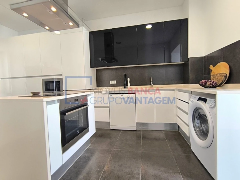 Apartamento T4 para Venda em Avenidas Novas Foto 21