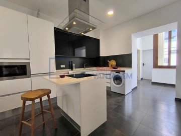 Apartamento T4 para Venda em Avenidas Novas