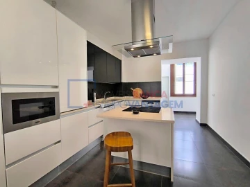 Apartamento T4 para Venda em Avenidas Novas
