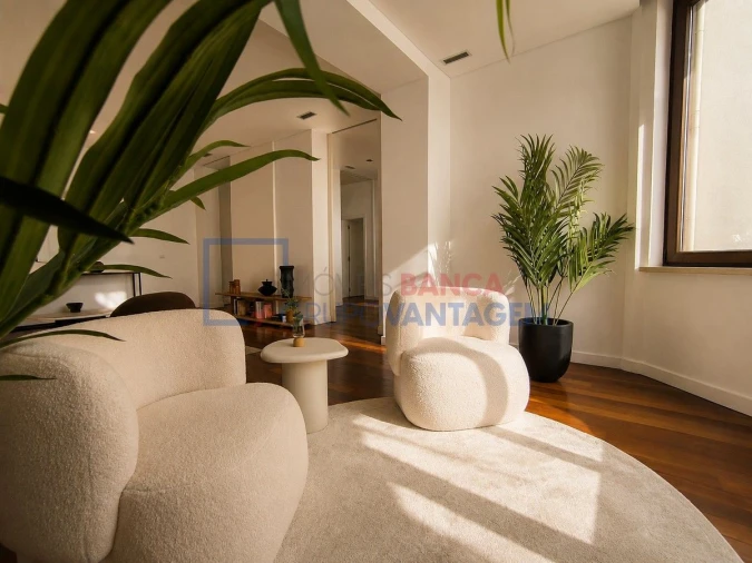 Apartamento T4 para Venda em Avenidas Novas Foto 3