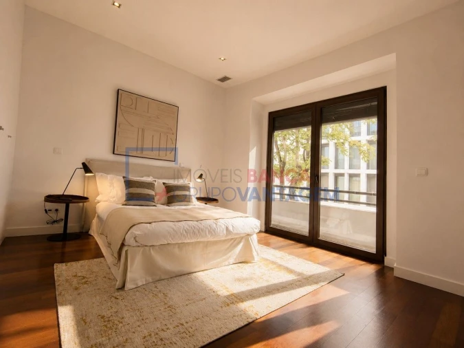 Apartamento T4 para Venda em Avenidas Novas Foto 8