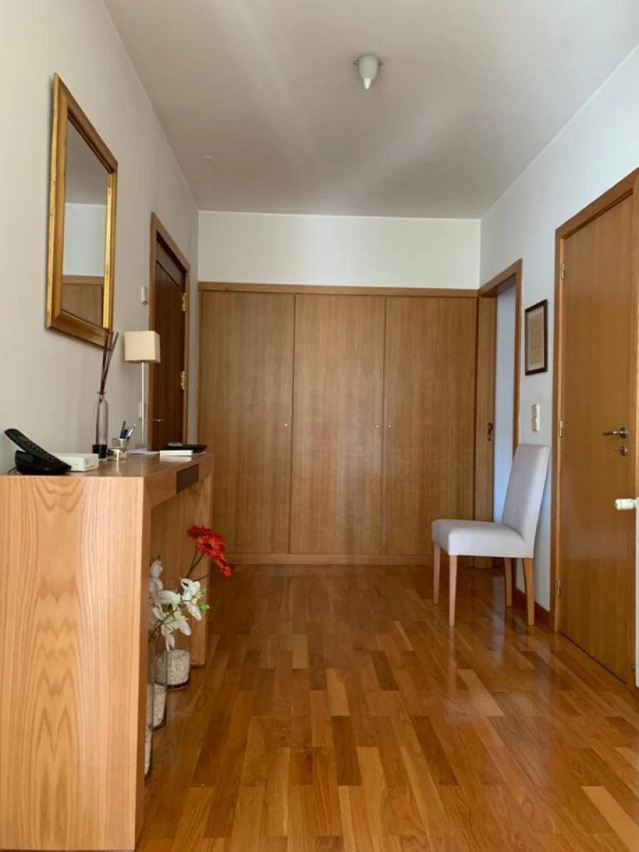 Apartamento T3 para Venda em Aldoar, Foz do Douro e Nevogilde Foto 7