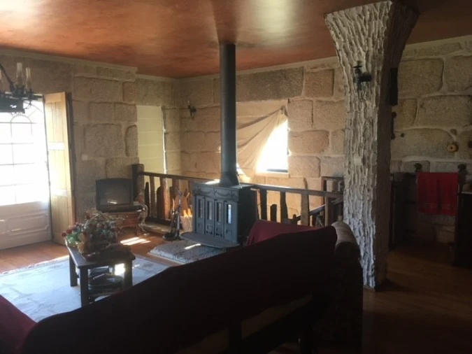 Quinta T6 para Venda em Penhalonga e Paços de Gaiolo Foto 30