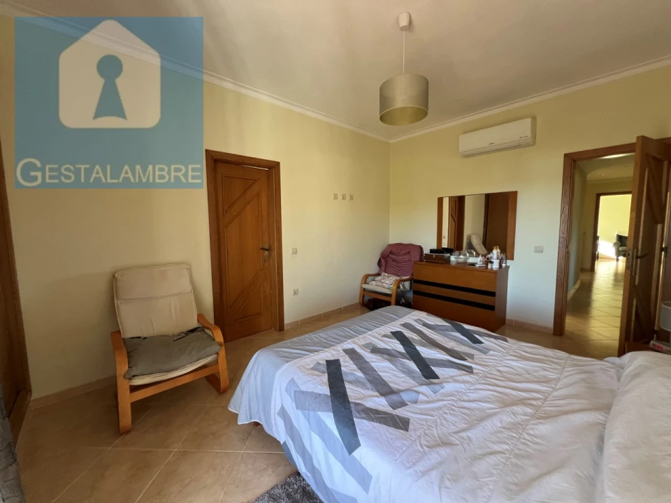 Moradia T6 para Venda em Albufeira e Olhos de Água Foto 54