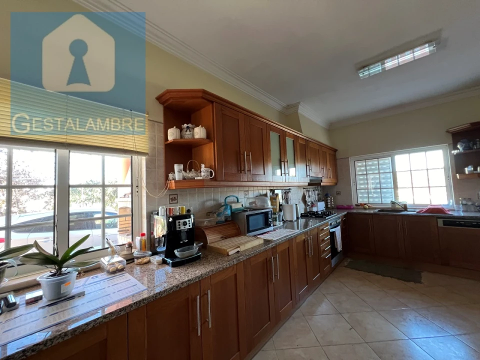 Moradia T6 para Venda em Albufeira e Olhos de Água Foto 66