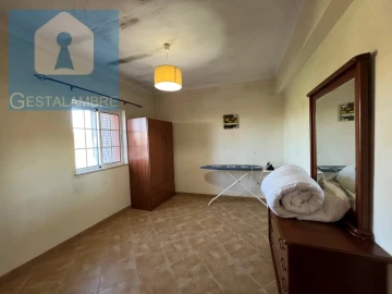 Moradia T6 para Venda em Albufeira e Olhos de Água