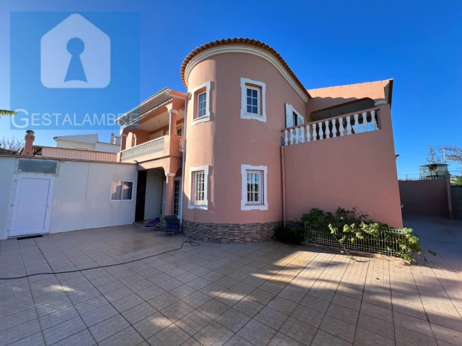 Moradia T6 para Venda em Albufeira e Olhos de Água Foto 21