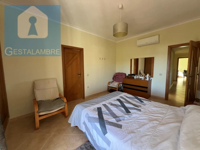 Moradia T6 para Venda em Albufeira e Olhos de Água Foto 54