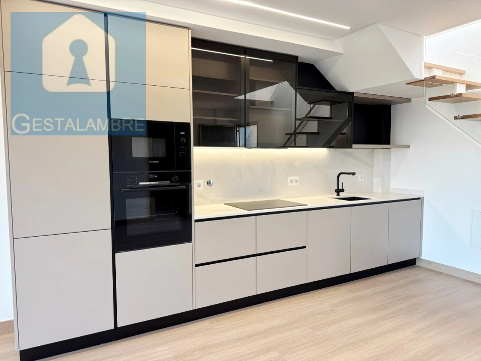 Apartamento T2 para Venda em Albufeira e Olhos de Água Foto 20