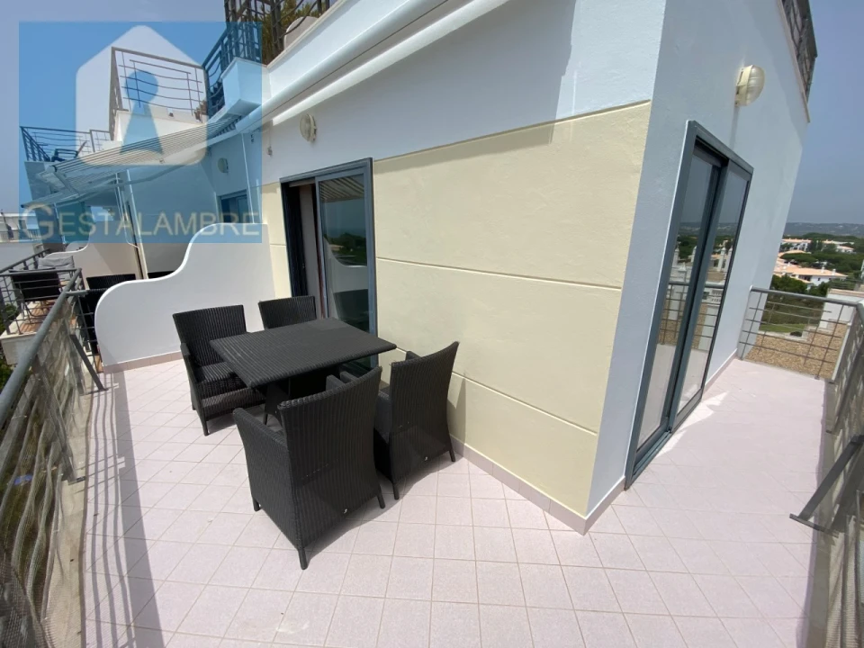 Apartamento T2 para Arrendamento férias em Albufeira e Olhos de Água Foto 8