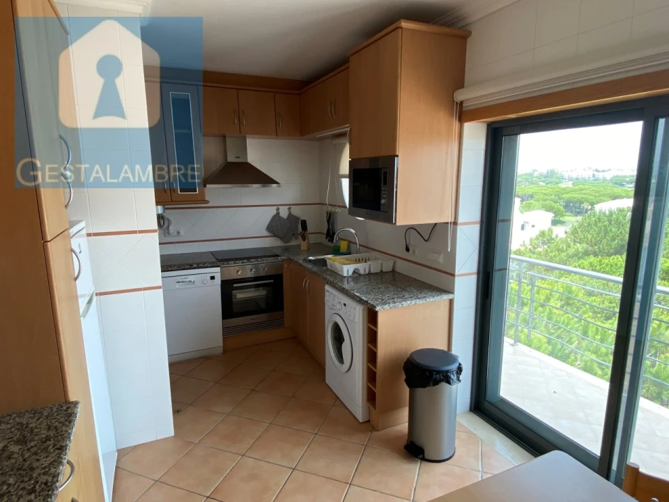 Apartamento T2 para Arrendamento férias em Albufeira e Olhos de Água Foto 11