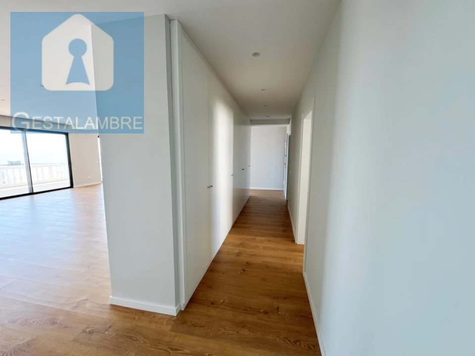 Apartamento T4 para Venda em Albufeira e Olhos de Água Foto 23