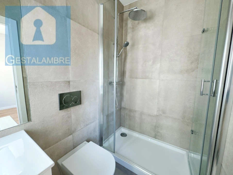 Apartamento T4 para Venda em Albufeira e Olhos de Água Foto 28