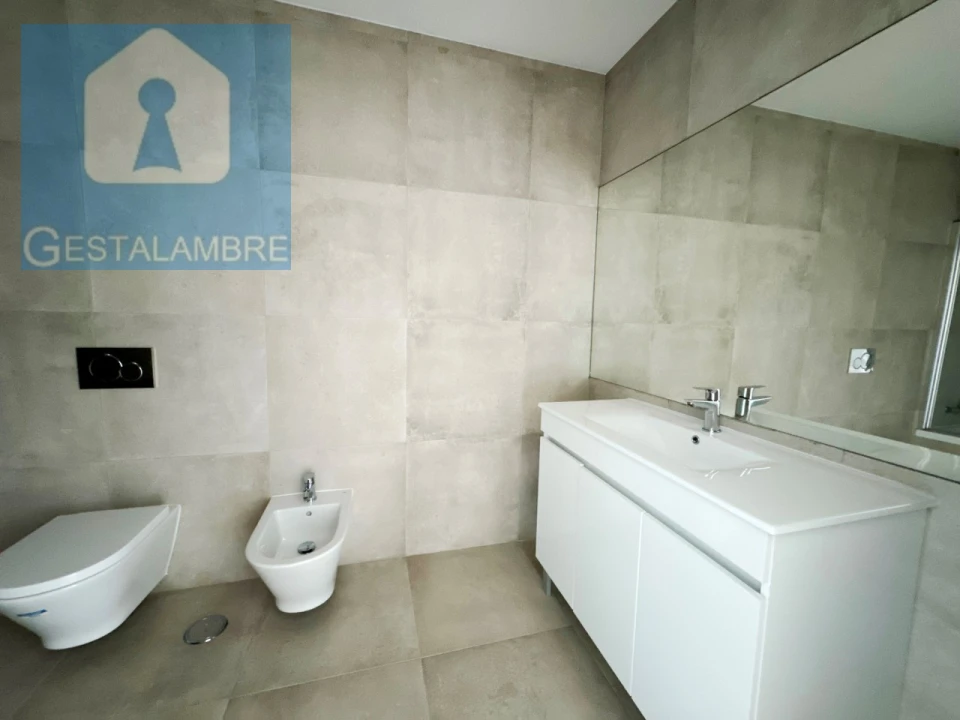 Apartamento T4 para Venda em Albufeira e Olhos de Água Foto 35