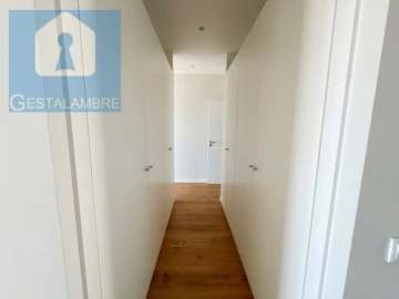 Apartamento T4 para Venda em Albufeira e Olhos de Água