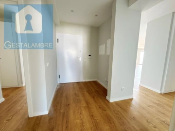 Apartamento T4 para Venda em Albufeira e Olhos de Água