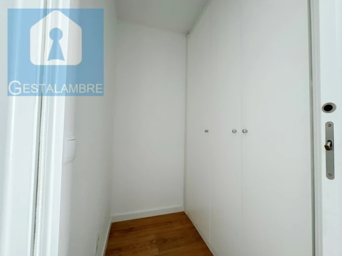 Apartamento T4 para Venda em Albufeira e Olhos de Água Foto 31