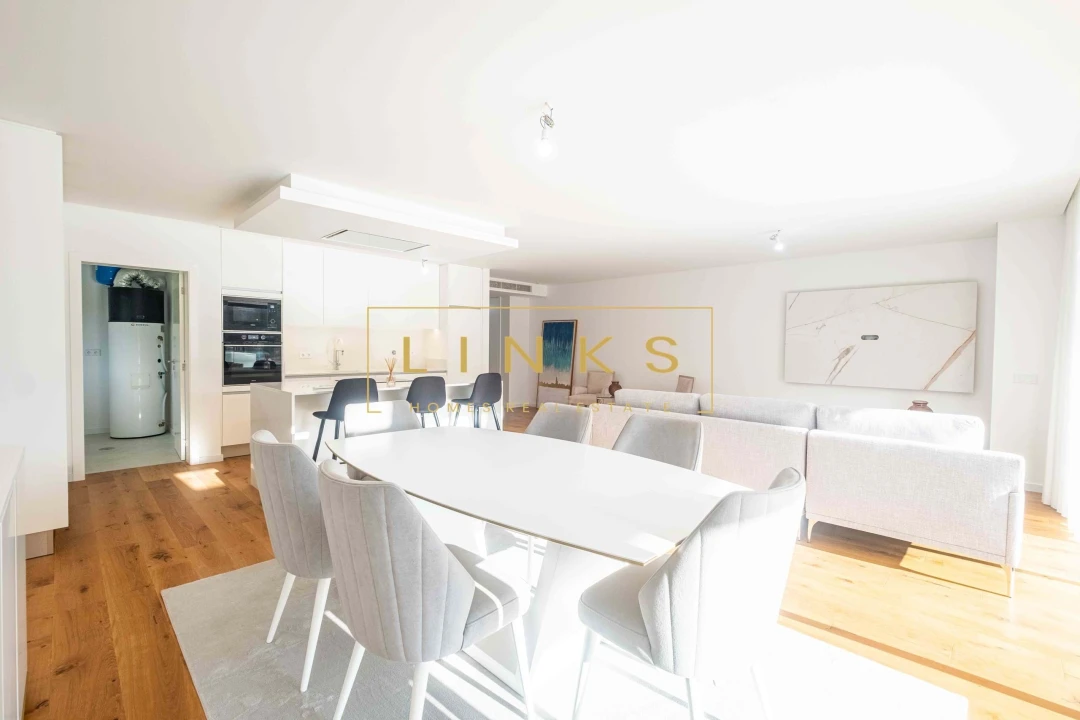 Apartamento T6 para Venda em Funchal (São Pedro) Foto 9