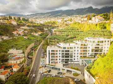 Apartamento T6 para Venda em Funchal (São Pedro)